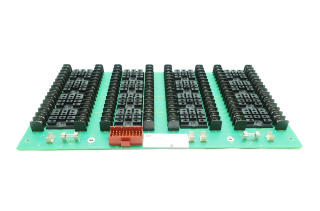 ABB 07CR41 1SBP260511R1001 - Advanced Controller Basic Unit, ABB Industry Automation - Image 2